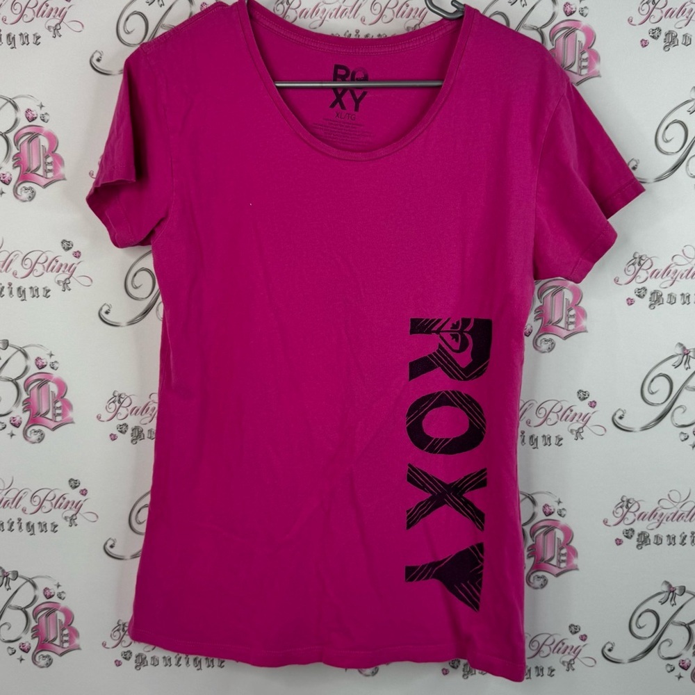 Roxy tshirt tee y2k pink black Roxy logo Fuchsia Short Sleeve Tee